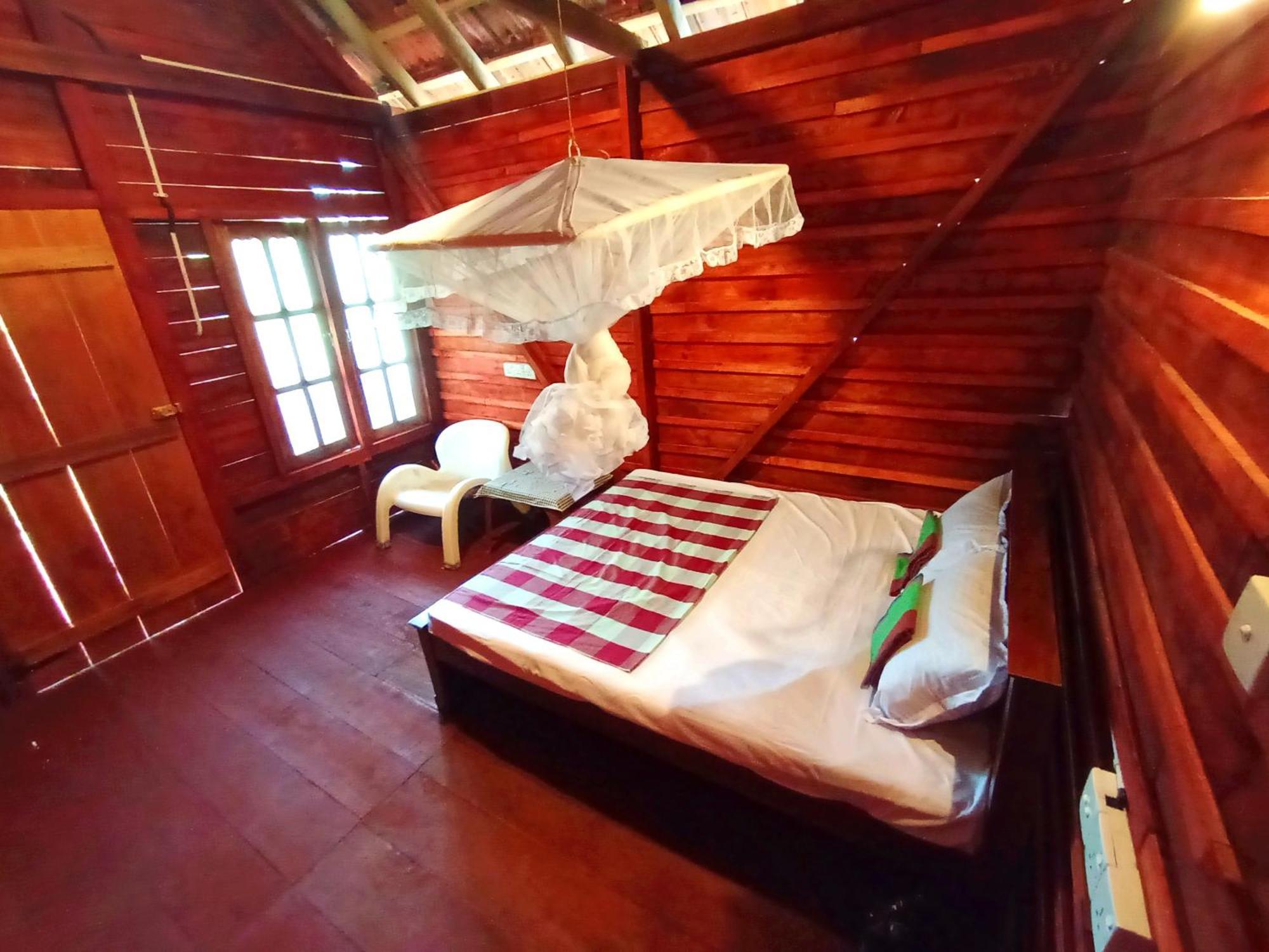 Parrot Tree House Villa Mirissa Exterior photo