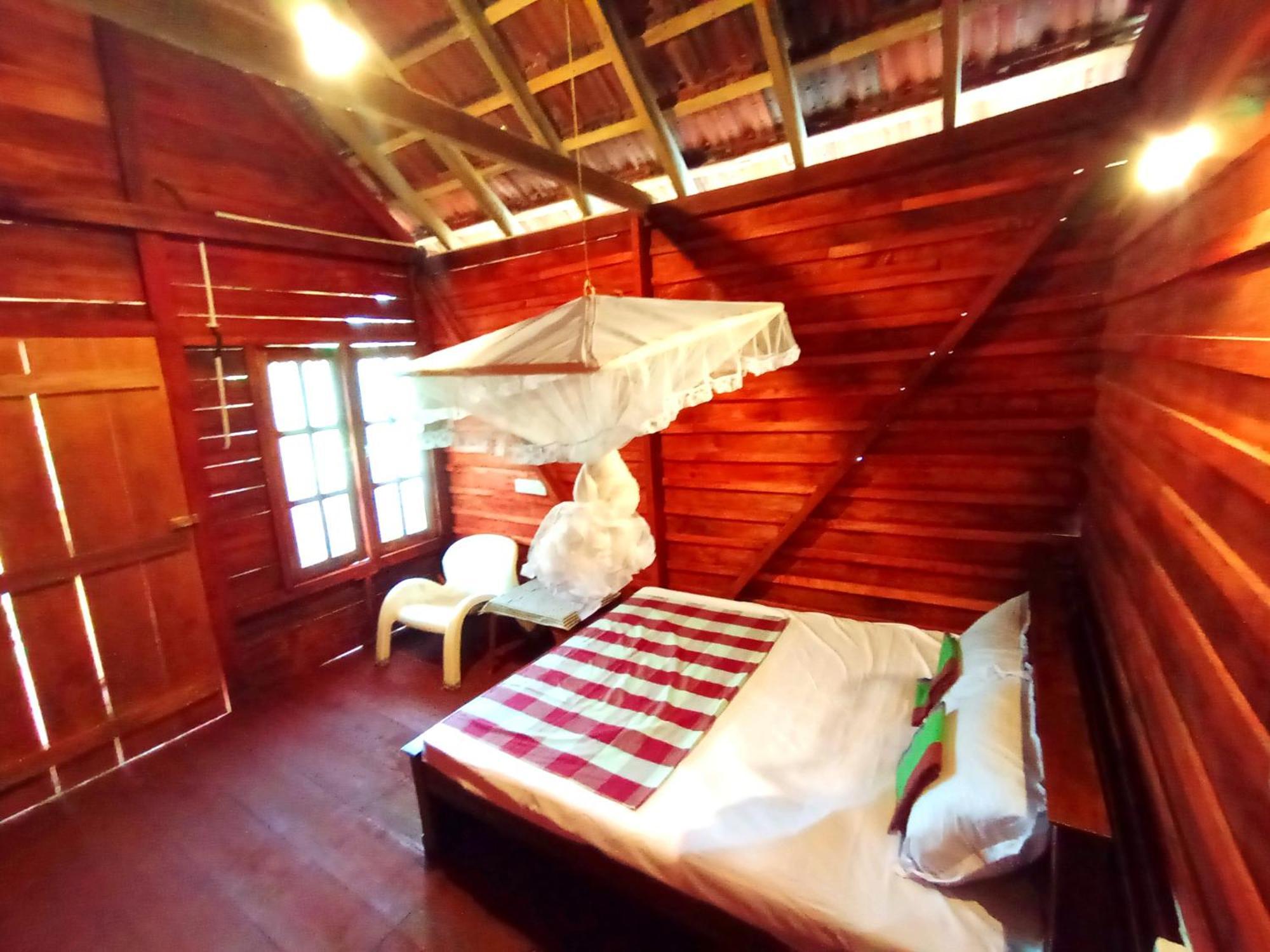 Parrot Tree House Villa Mirissa Exterior photo